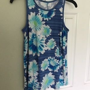 Floral blue flowy tank top
